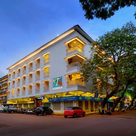 ทรีเฮาส์ เนปจูน Hotel ปณชี ภายนอก รูปภาพ