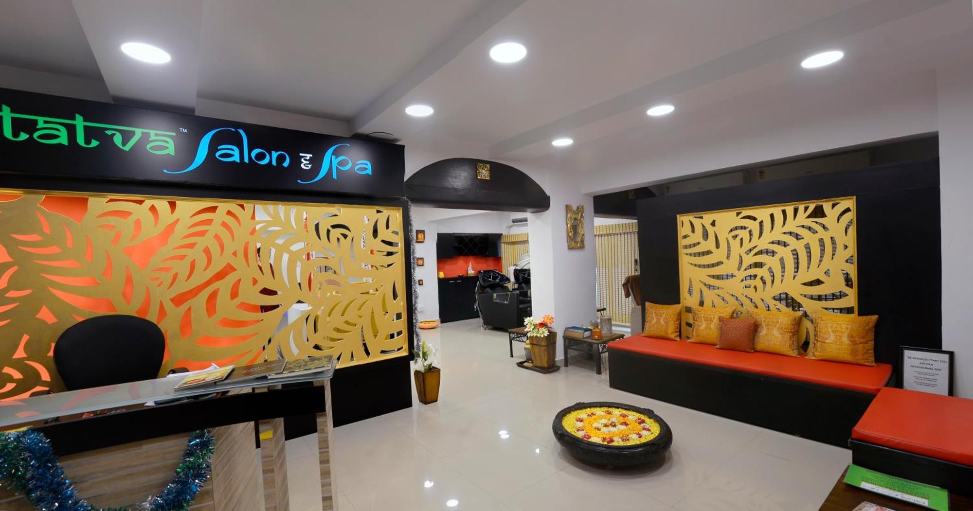 ทรีเฮาส์ เนปจูน Hotel ปณชี ภายนอก รูปภาพ
